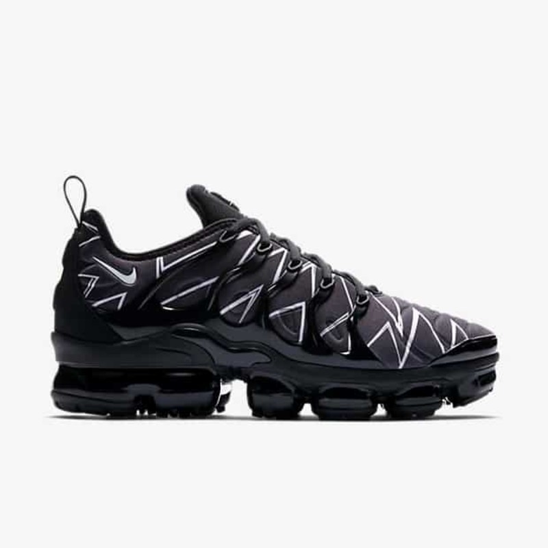 Air max outlet plus zig zag